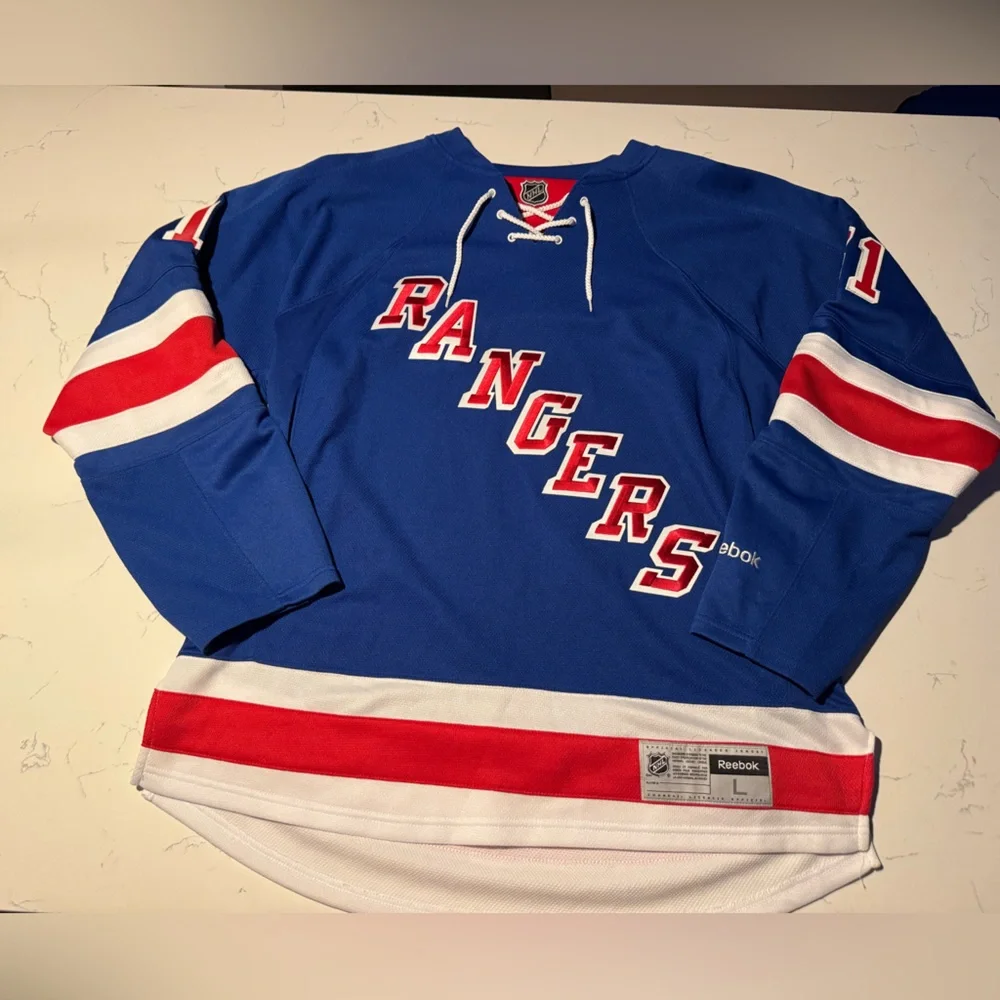 Rick Nash New York Rangers Jersey - Picture 2 of 7